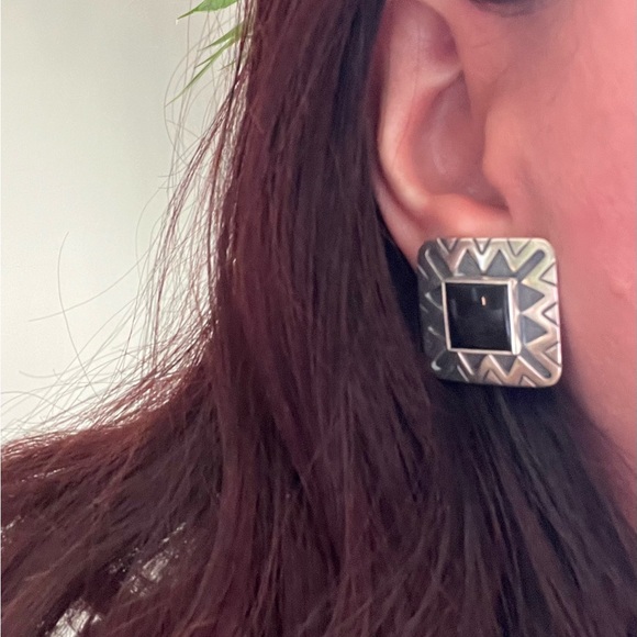 Authentic Vintage James Avery Earrings Onyx Southwest Style Signed Numbered 1” - Picture 2 of 8